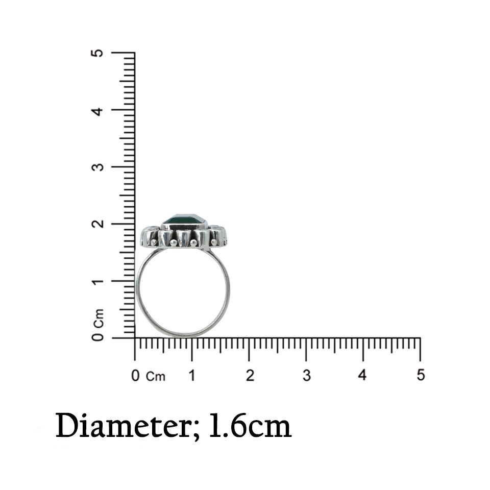 Beautiful silver ring featuring a green rectangular gem.