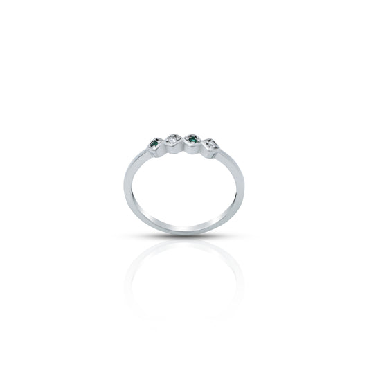 Elegant silver ring featuring green and white stone patterns