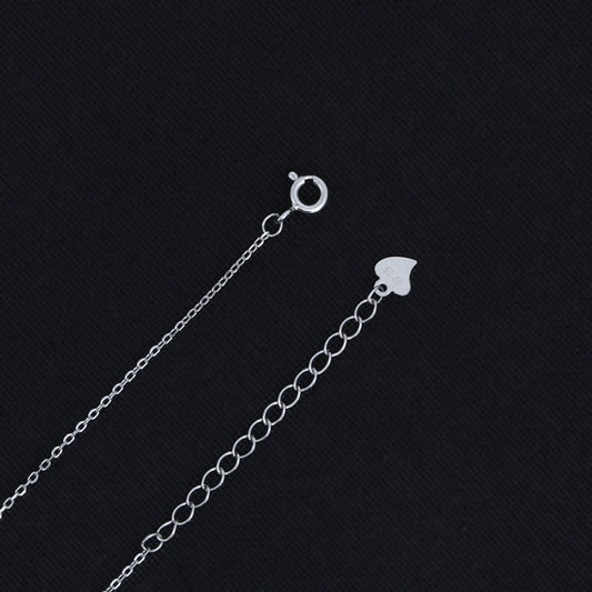 Stylish silver chain pendant with a shimmering American diamond cross