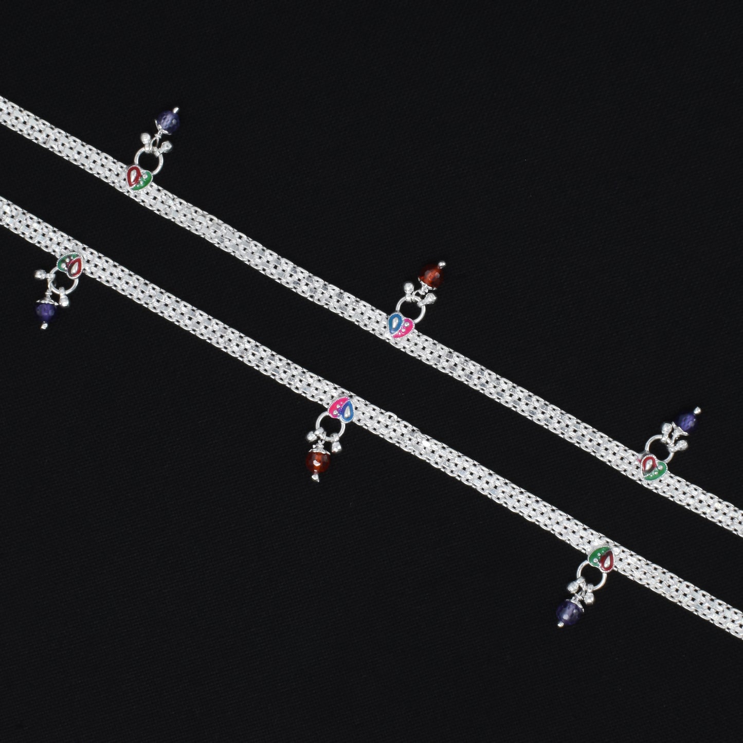 Delicate silver payal for everyday elegance and effortless style