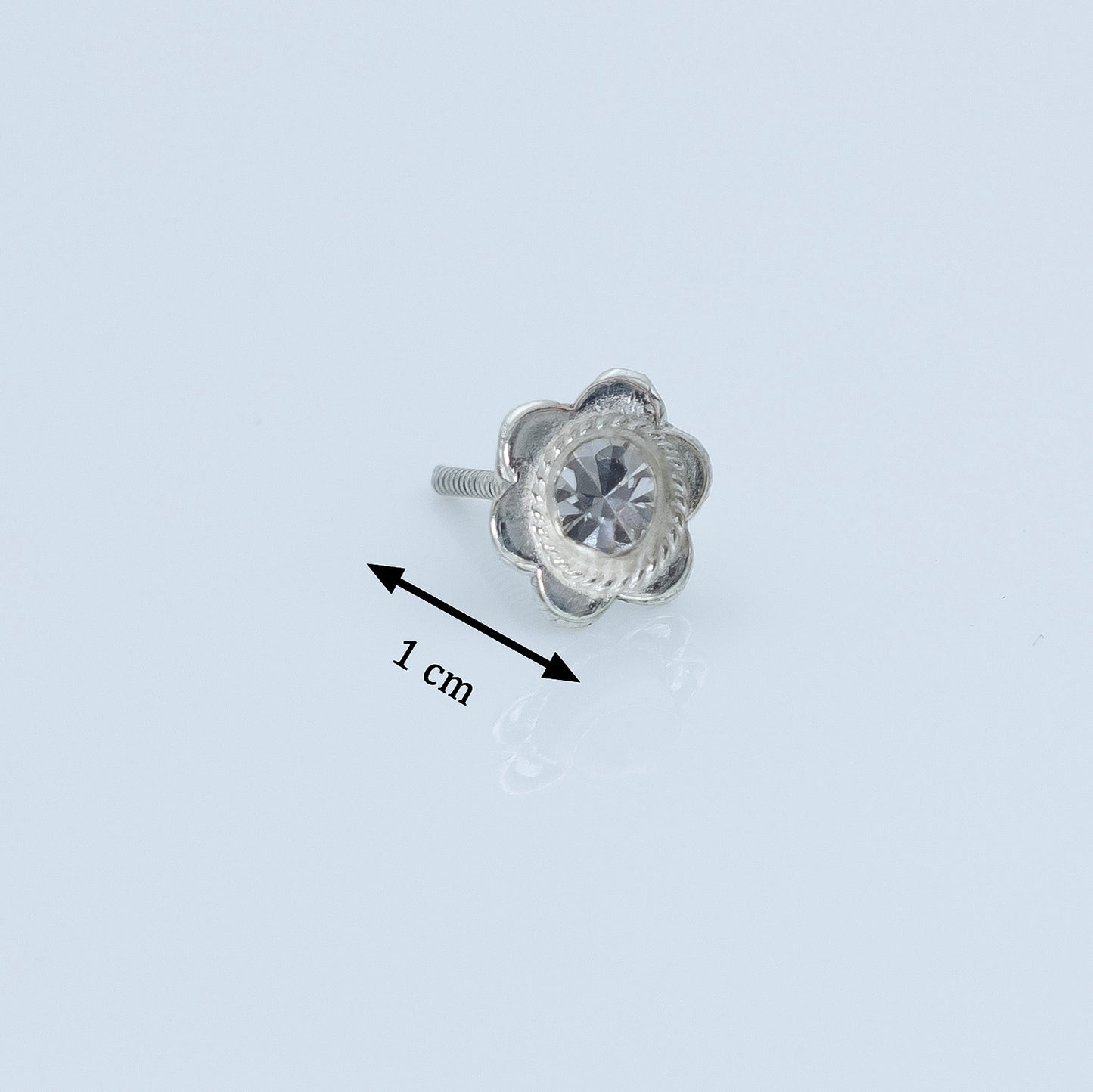 Elegant Floral Silver Stud Earrings with Sparkling Stone