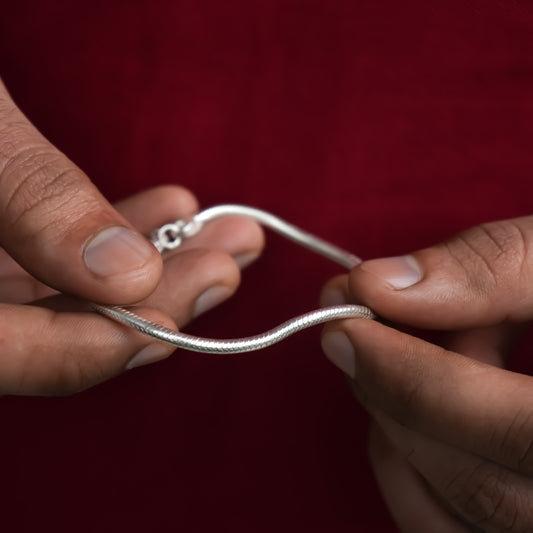 Premium Silver Bracelet (Special Offer Phone and Earring free)