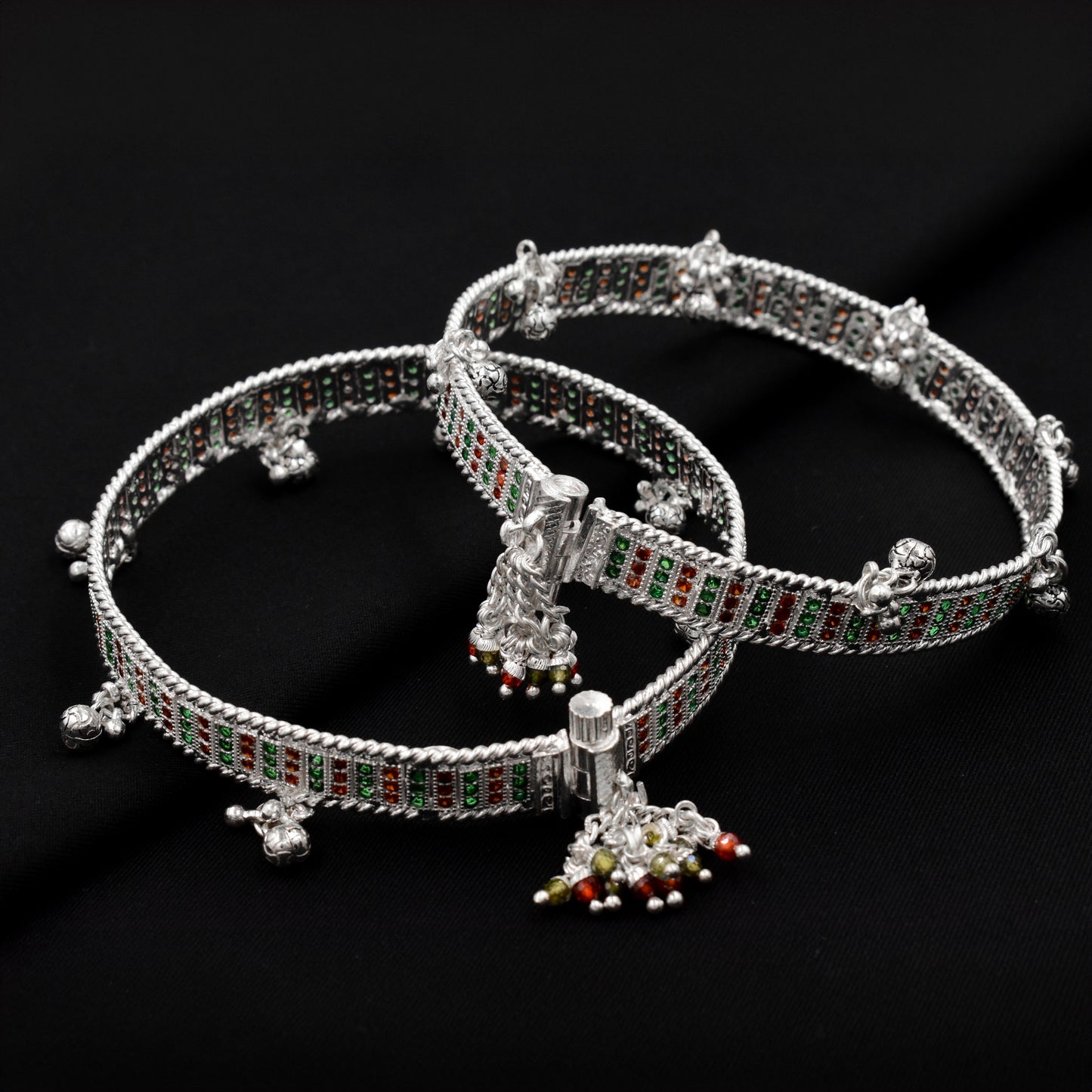 Charming silver kada payal with ghungroos, a perfect balance of tradition and contemporary fashion