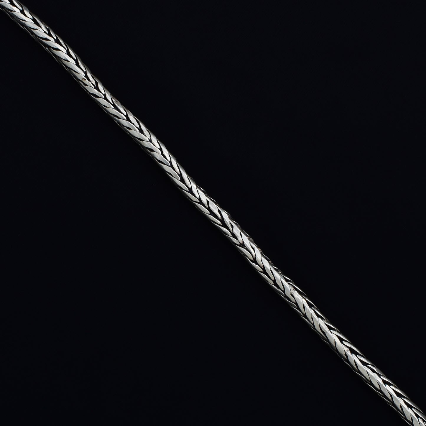 Stylish Silver Chain Bracelet For Boys