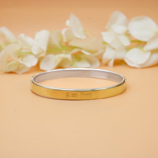 Handcrafted Silver Kada for Boys – Bold & Elegant Design