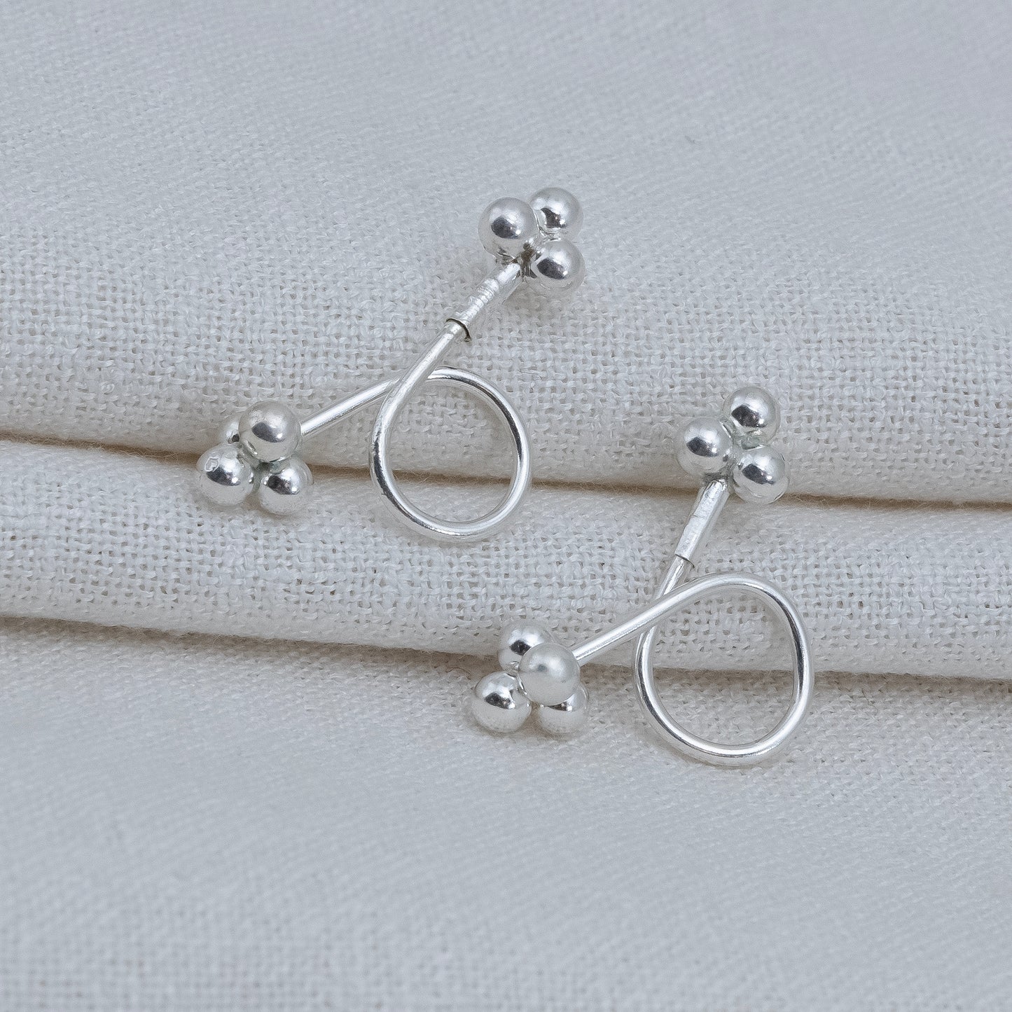 Stylish Silver Twist Hoop Earrings