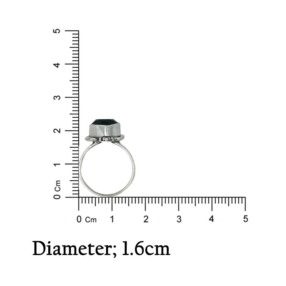 Beautiful silver ring with drop-shaped green gemstone.