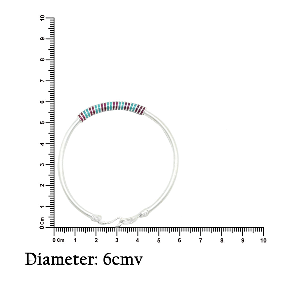 Sleek silver kada payal with a capable, sophisticated design for a refined touch.