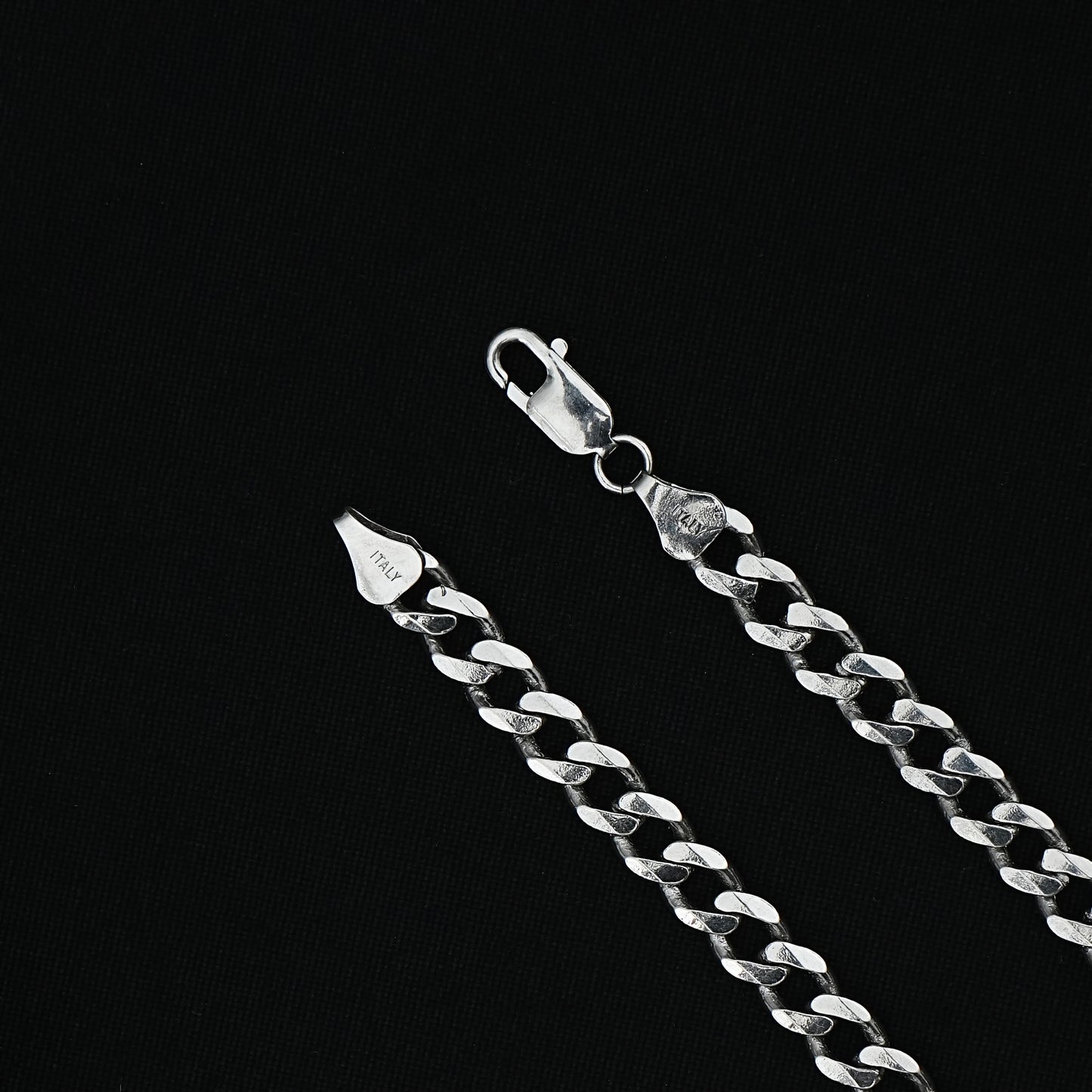 Chic curb chain in sterling silver crafted for boys