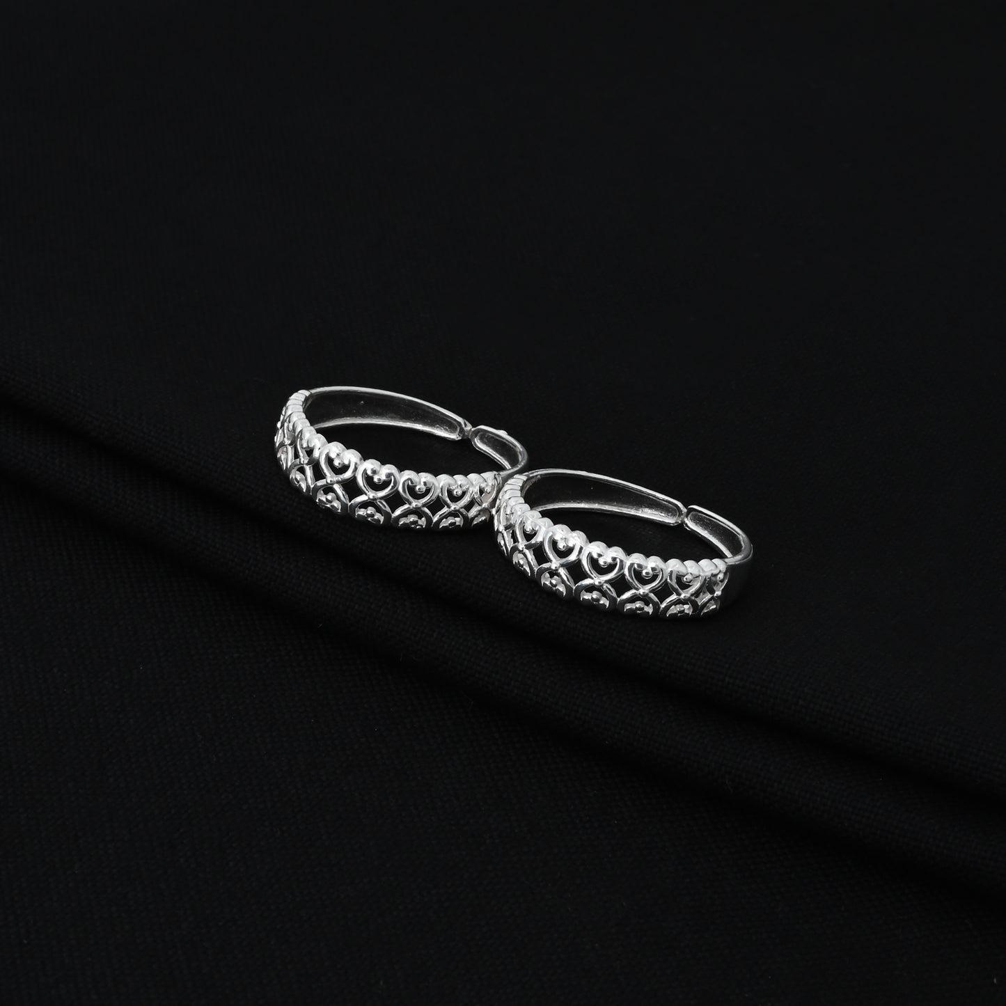 Silver Connecting Heart Design Bichhiya for Girls