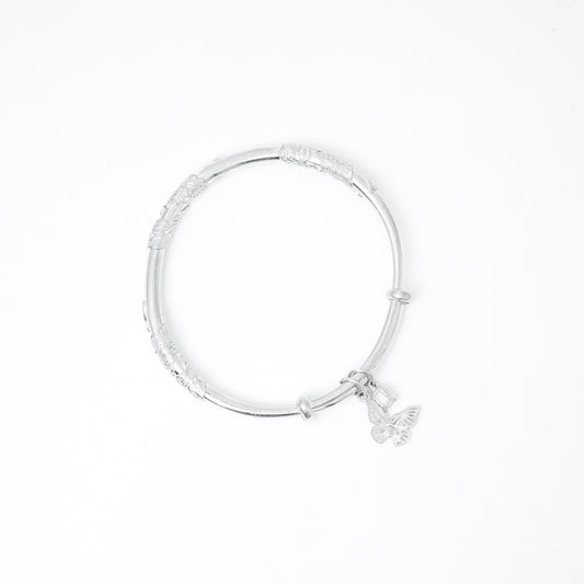 Stylish Silver Kada with Butterfly-Inspired Design and Elegant Detailing.
