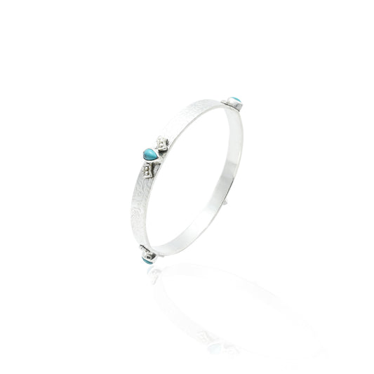 Stylish Silver Kada with Sharp Aqua Colour Design