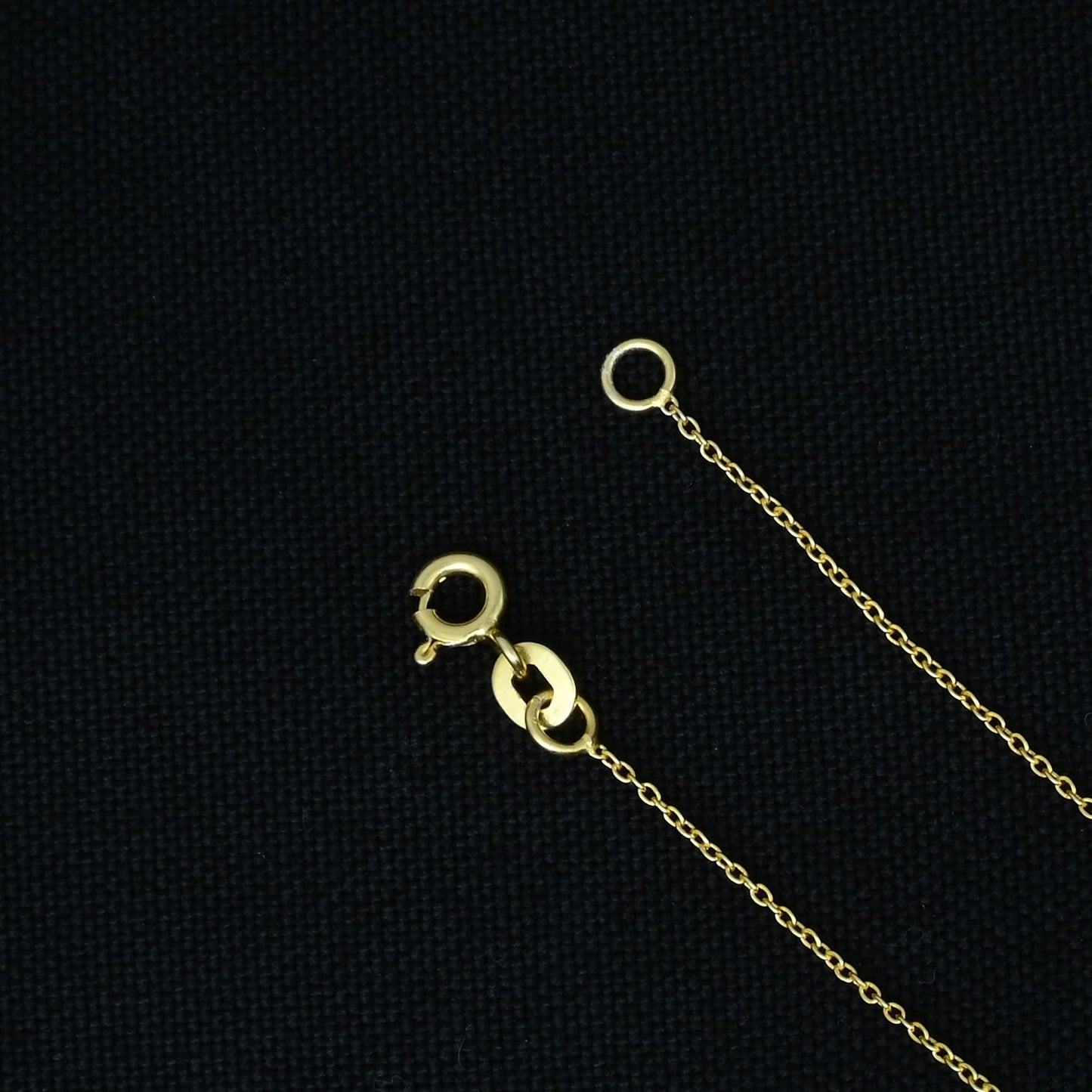 Premium Sterling Silver Chain – Versatile, Timeless Jewellery for Every Occasion.