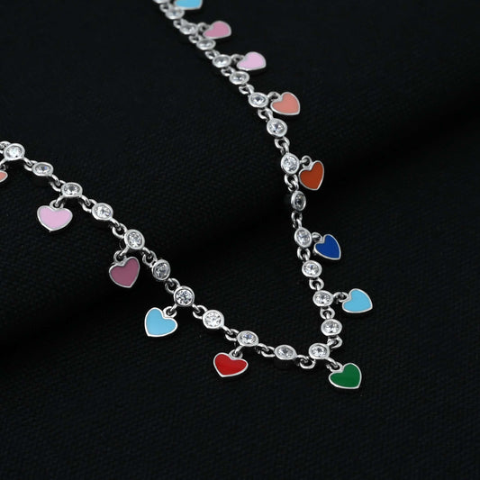 Elegant girls' chain with a delicate heart-shaped link pattern