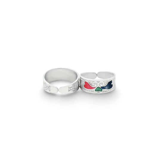 Charming silver Bichhiya with a heart-shaped design and intricate flower pattern for girls
