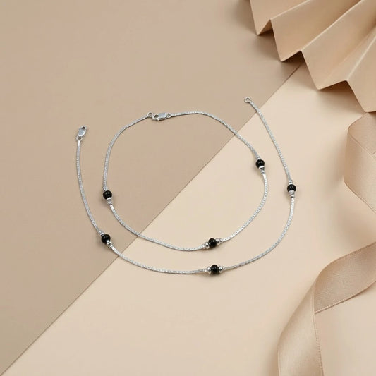 Everyday Wear Black Bud Silver Anklet