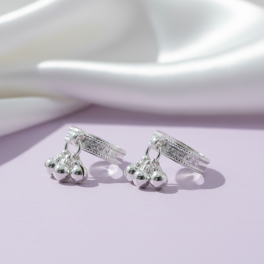 Plain Silver Toe Ring(Bichiya) with Hanging Ghungroo