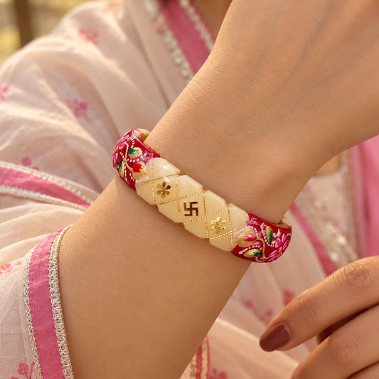 Red & Cream Traditional Floral Designer Bangles