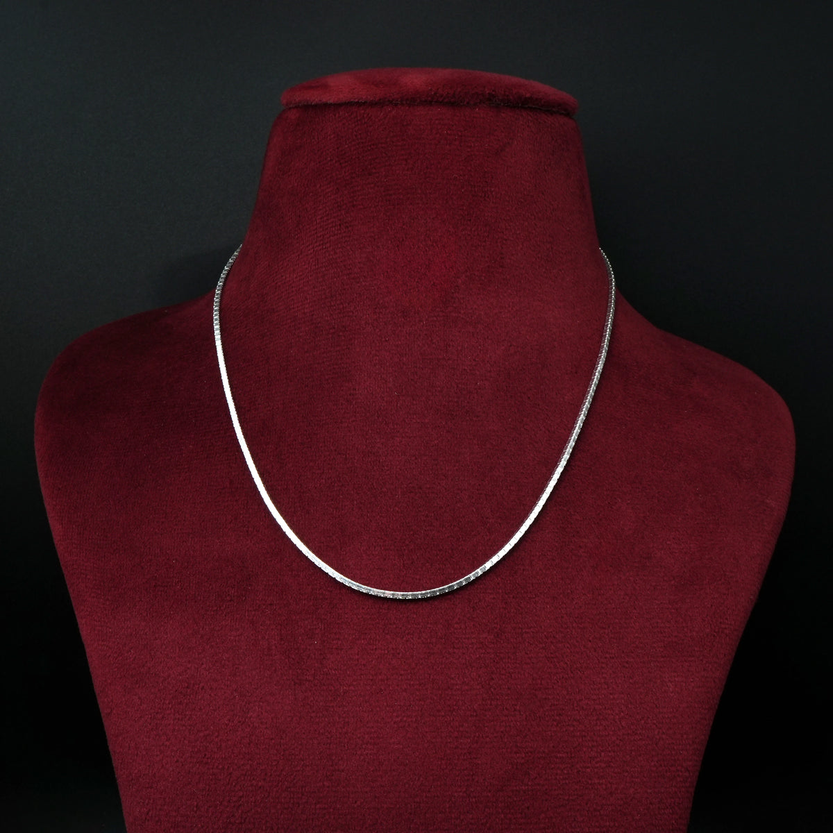 Trendy Silver Chain for Boys Minimal Look