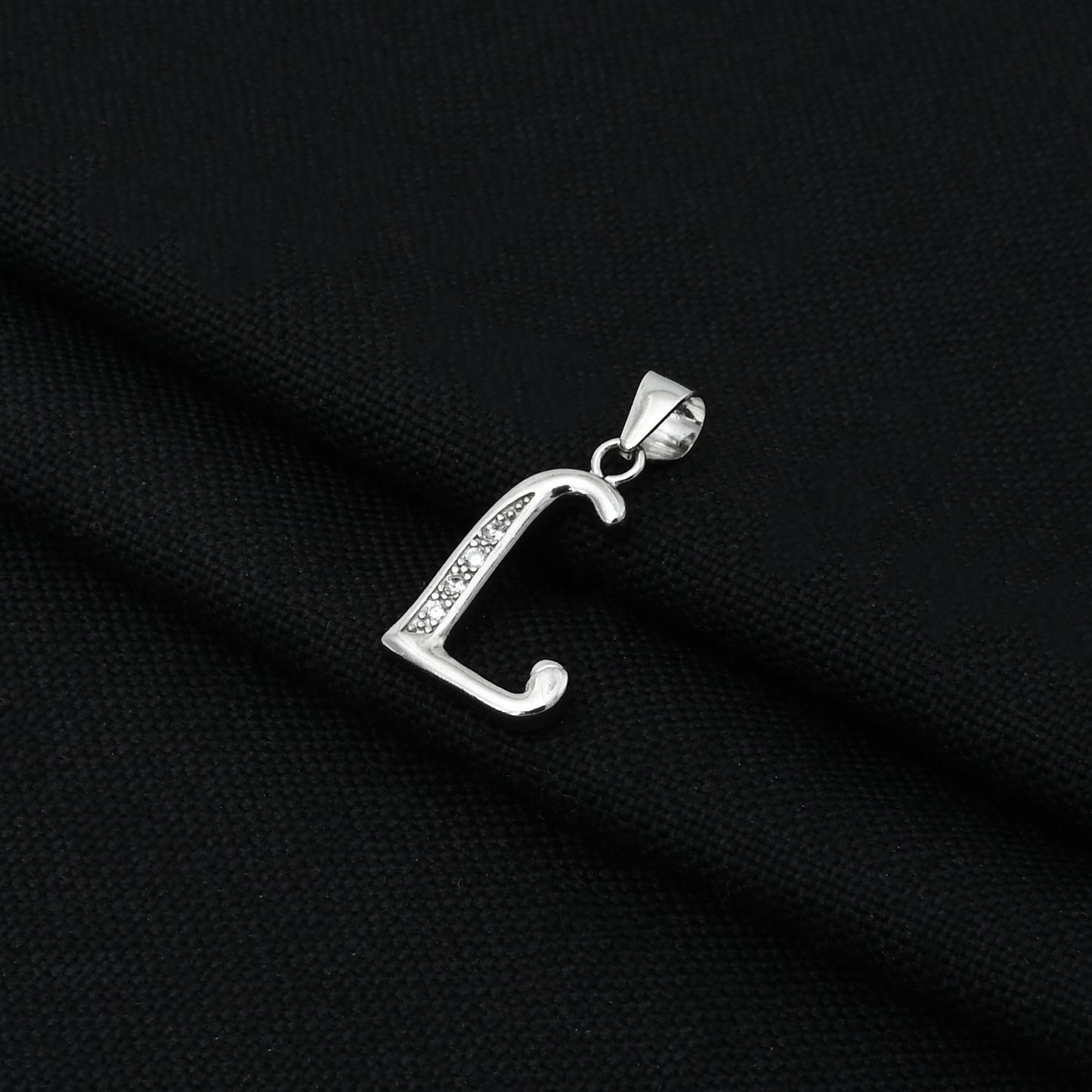 Sleek silver pendant with a modern 'L' name symbol, ideal for adding a personal touch