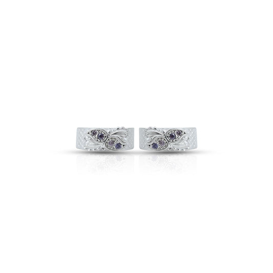 Elegant silver Bichhiya featuring a leaf design with a stunning purple gemstone