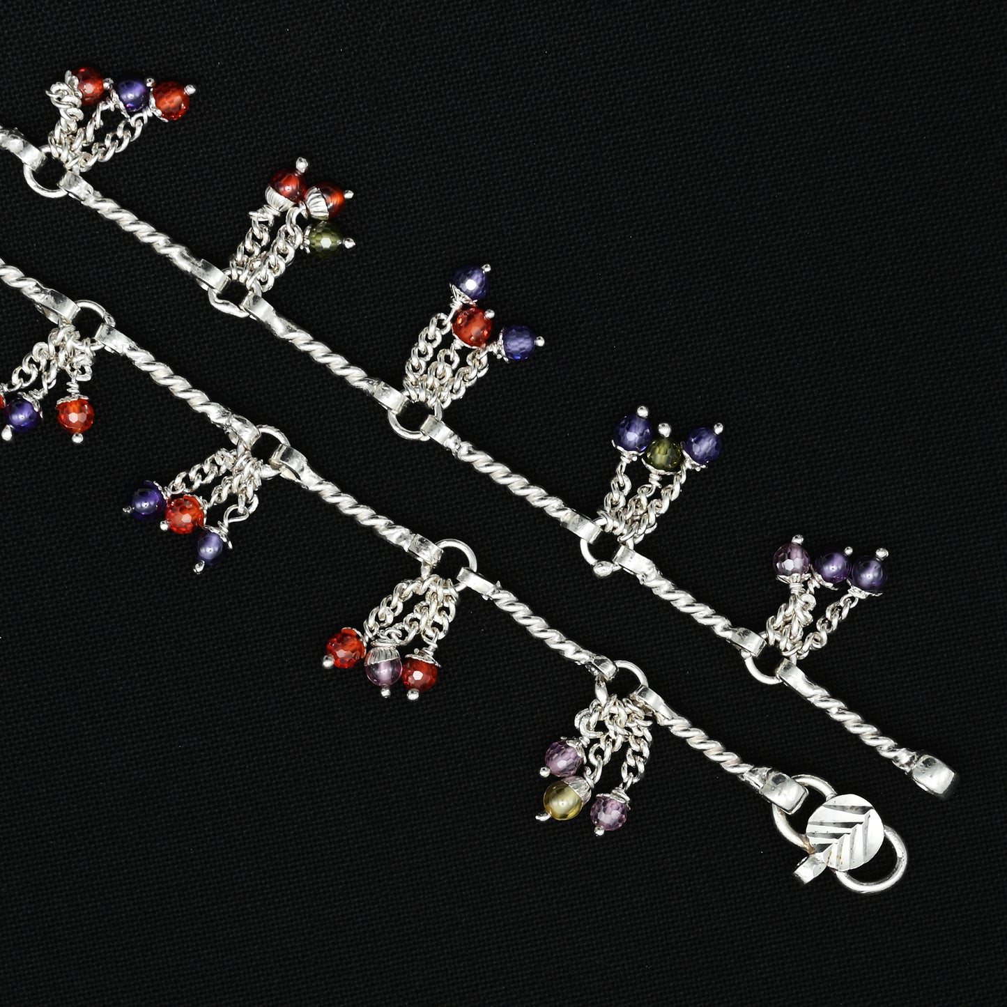 Silver anklet with beautifully blooming beads for a sophisticated style