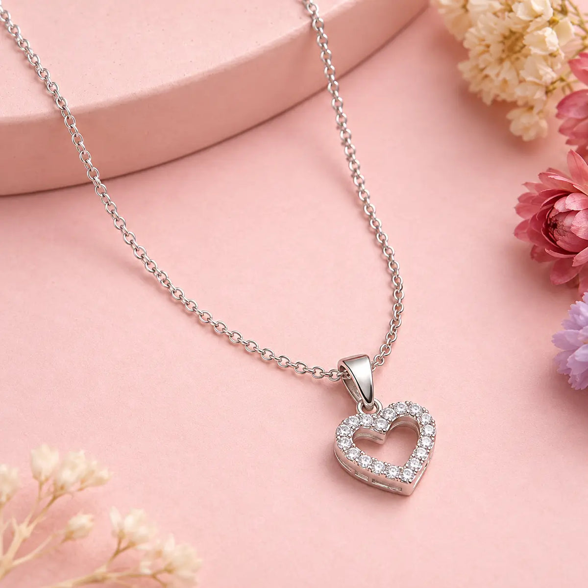 Lightweight Silver Heart Pendent With Chain