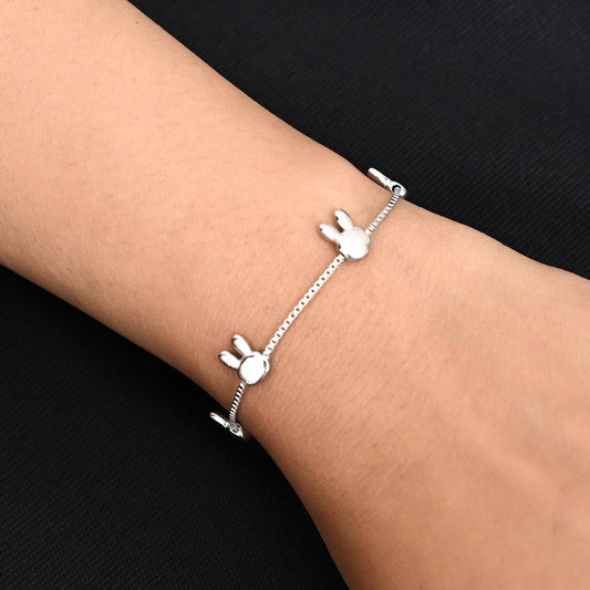 Adorable silver cartoon kids bracelet with playful character charms