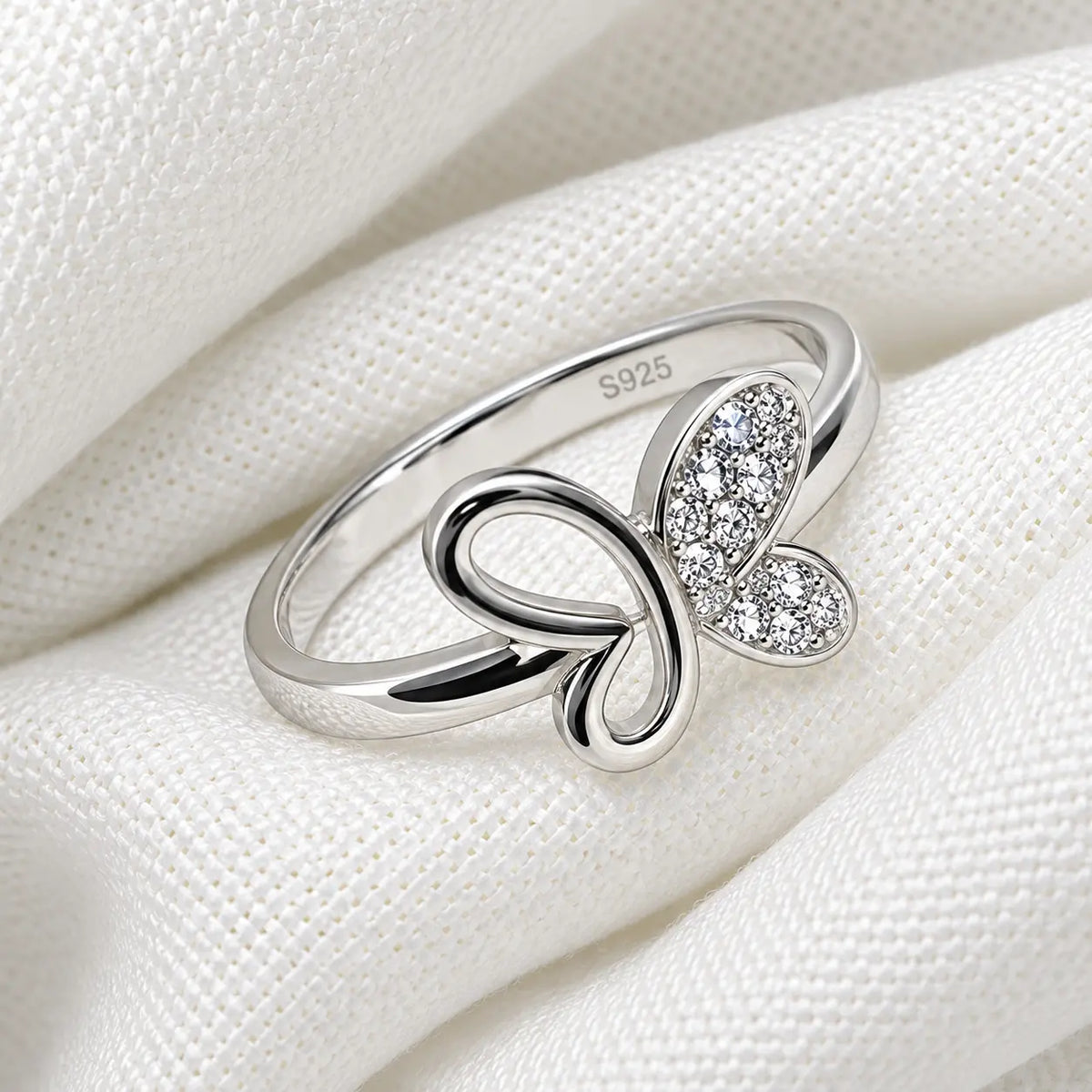 Sparkling Butterfly Silver Ring