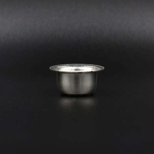 Sleek and stylish silver bowl, perfect for serving or as a decorative centerpiece.