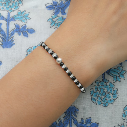 Silver Line Moti & Black Buds Bracelet