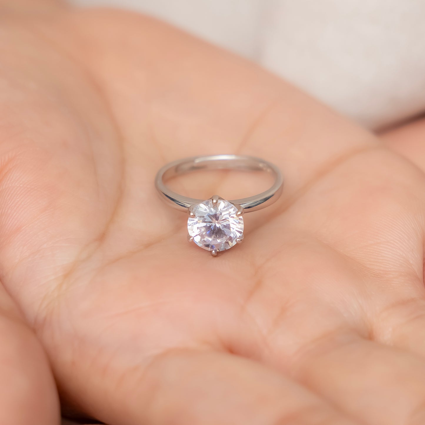 Luxury Sterling Silver Solitaire Ring for Women