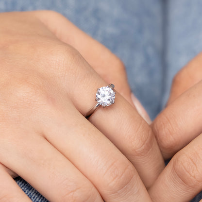 Luxury Sterling Silver Solitaire Ring for Women