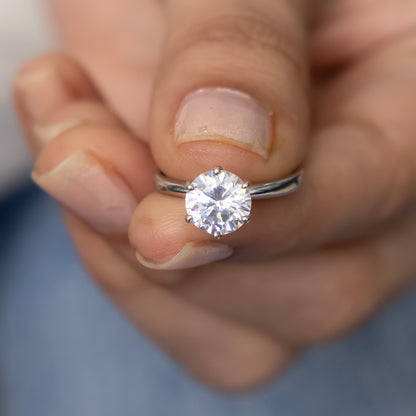 Luxury Sterling Silver Solitaire Ring for Women