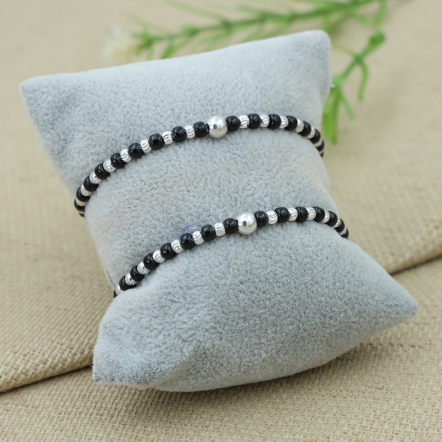 Silver Line Moti & Black Buds Bracelet