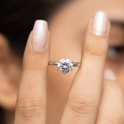 Luxury Sterling Silver Solitaire Ring for Women