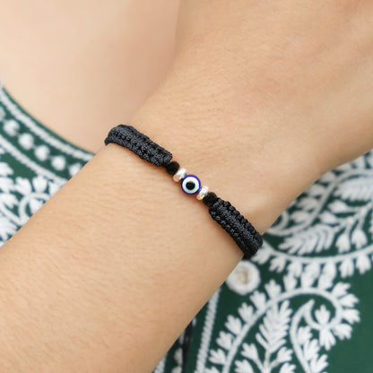 Silver Evil Eyes Adjustable Dhaga Bracelet