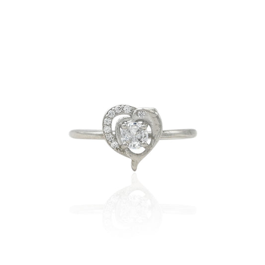 Silver promise ring featuring a beautiful design, symbolizing love and commitment