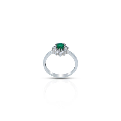 Elegant silver ring featuring a pear-shaped green stone for a refined look