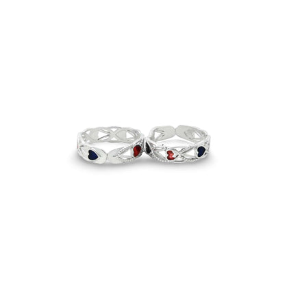 Charming silver Bichhiya with a vibrant red and green heart-shaped design for a colorful look