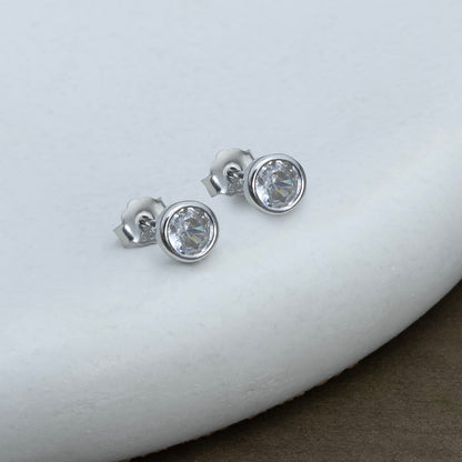 Silver Round Solitaire Pendant & Earrings Set