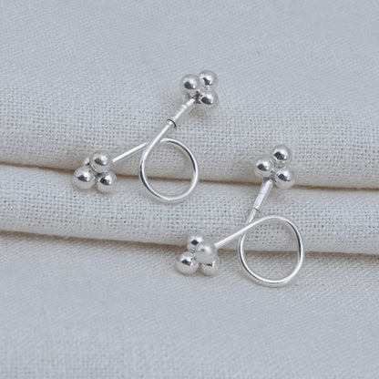Stylish Silver Twist Hoop Earrings