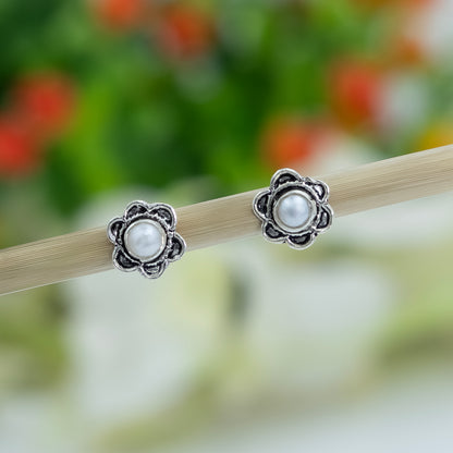 Floral Silver Stud Earrings with Sparkling Stone