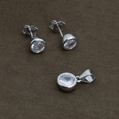 Silver Round Solitaire Pendant & Earrings Set