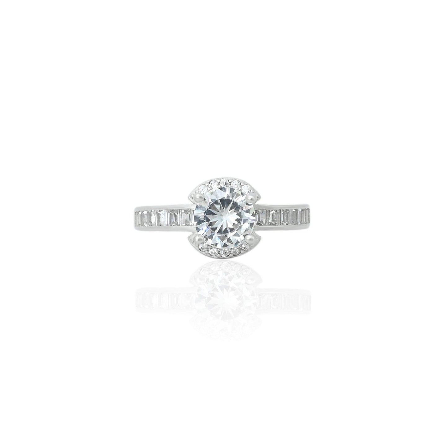 925 silver solitaire ring for women featuring a bold, statement-making design.