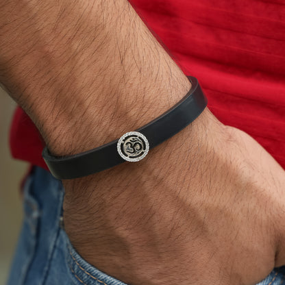 Classic Men's Silver OM Wristband