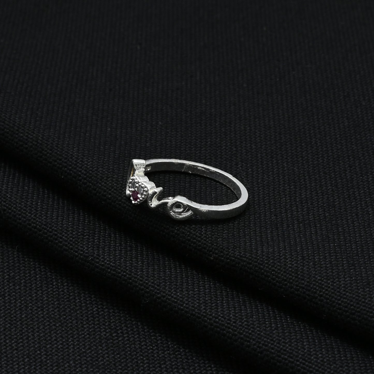 Silver Symbol Of Love Pink Gem Ring