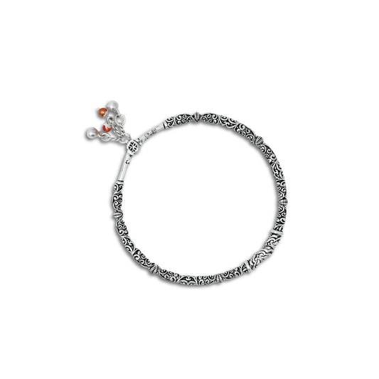 Silver kada payal for girls featuring an intricate plant vein design.