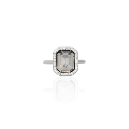 925 silver ring featuring a sleek rectangular grey stone with a modern design.