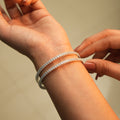 Bangle Simple, Lightweight Elegance